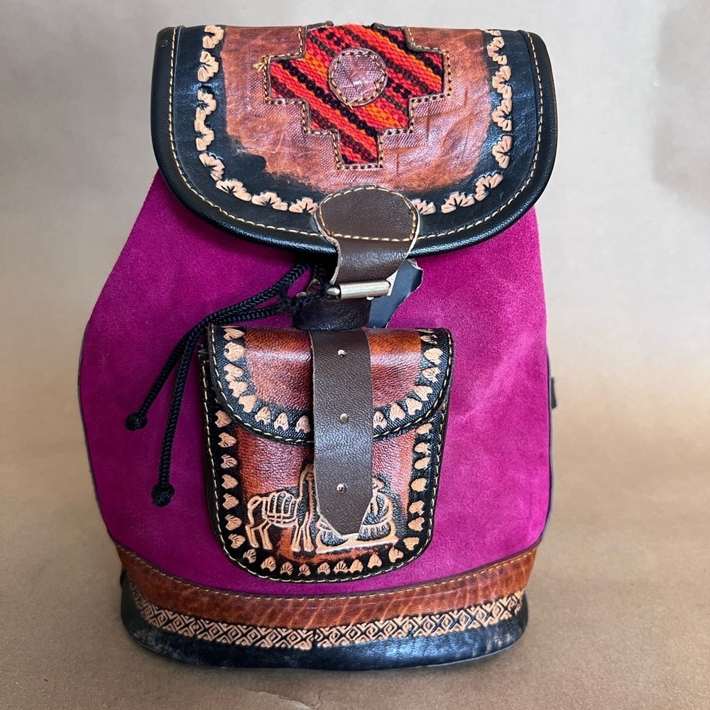 Baby Alpaca Made In Peru Magenta Pink Suede Leather Drawstring Backle Backpack S